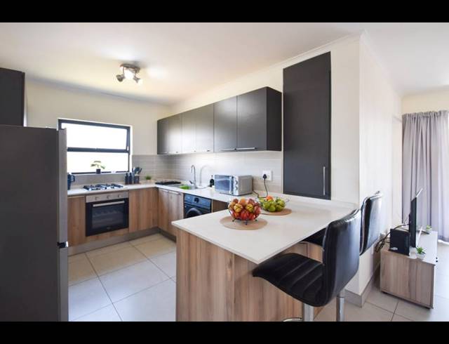 2 BEDROOM PROPERTY TO RENT IN GOLDEN FIELDS ESTATE
